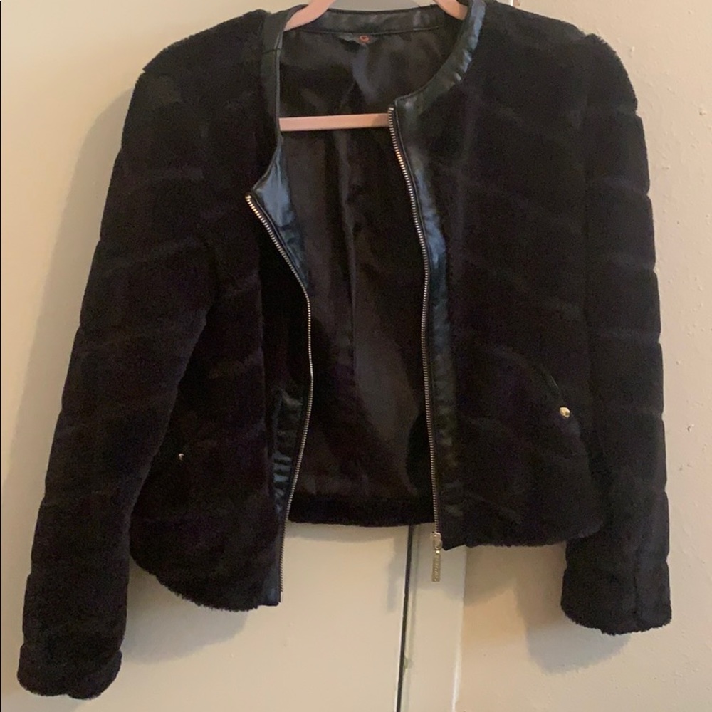 Guess faux fur black coat size XS